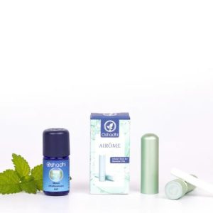 Oshadhi DIY Refreshing Aromatherapy for travel